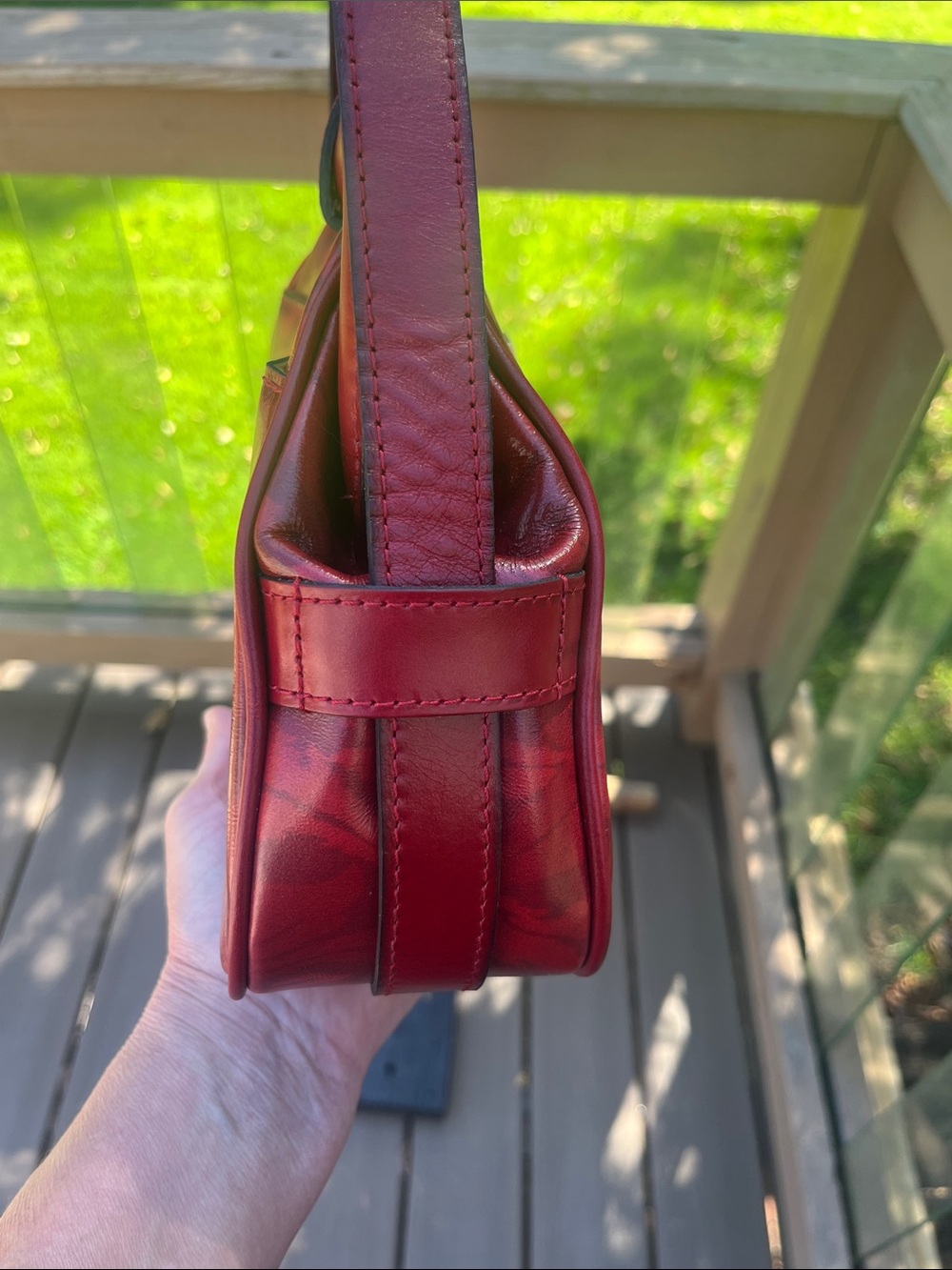 Patricia Nash Red Marbled Leather Crossbody with Gold-Tone Clasp - Picture 6 of 15